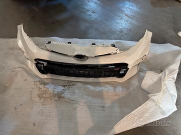Paraurti semi completo anteriore Yaris Gr