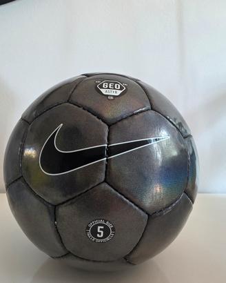 Nike Astyr 5 da collezione (anni 2000)