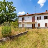 CASA SEMINDIPENDENTE A VIARIGI