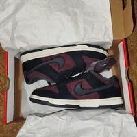 NUOVE - W Nike Dunk Low SE CC - EUR40/UK6