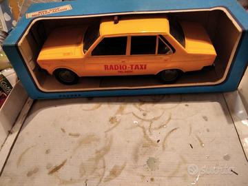 POCHER- FIAT 131 TAXI- LUNGHEZZA 31 CM- PLASTICA-
