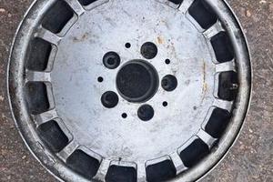 CERCHIO MERCDES W124-190 USATO COD 124 401 0902