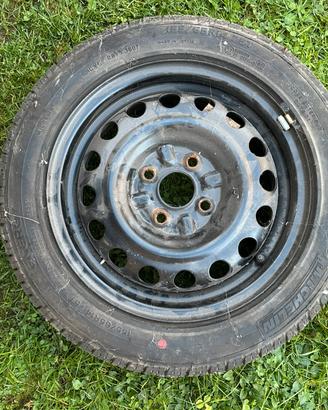 Ruota Completa (Gomma + Cerchio) Michelin x Aygo