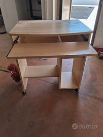 tavolino porta pc
