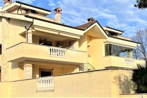 3 LOCALI A GUIDONIA MONTECELIO