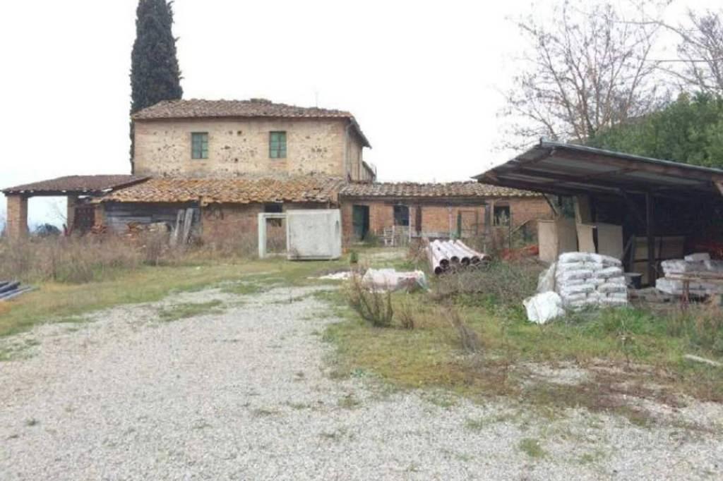 Immobile in asta di 5805 m² a Castelnuovo Berarden - Vista 4