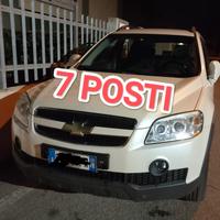7 POSTI SUV Chevrolet Captiva