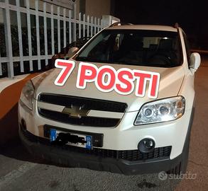7 POSTI SUV Chevrolet Captiva