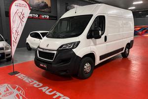 Peugeot Boxer 328 2.2 BlueHDi 120 S&S PC-TN Furgon