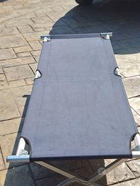 Letto da campeggio 
