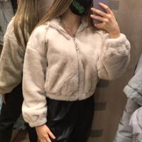pelliccia bershka