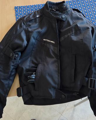 Giubbotto e casco Moto 