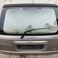 Nissan X-Trail 2001> Portellone