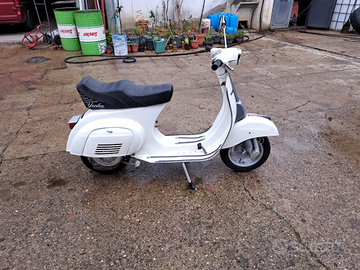 Vespa 50 special