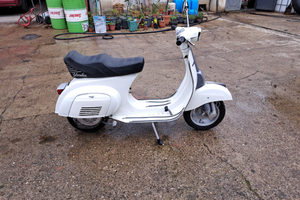Vespa 50 special