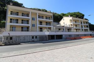 4 LOCALI A CHIAVARI