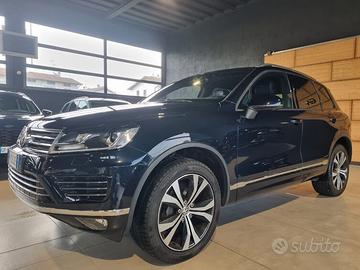 Volkswagen Touareg 3.0 TDI 204 CV tiptronic R-LINE