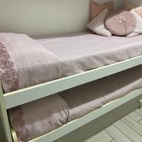 Letto a ponte con cassettone