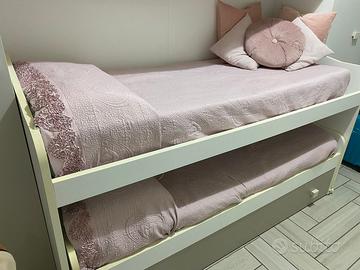 Letto a ponte con cassettone