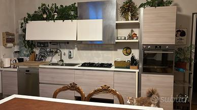 Cucina lineare completa