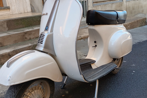 Vespa 50