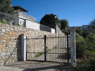 Villa indipendente a Diamante