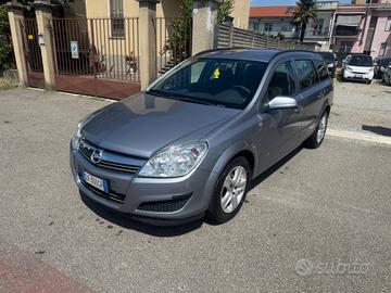 Opel Astra 1.6 16V VVT Station Wagon