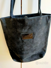 Borsa a tracolla in pelle nera