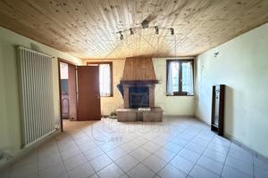 Casa singola con giardino