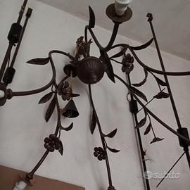 Lampadario in ferro battuto artigianale