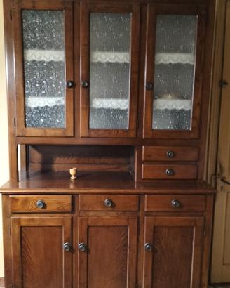 Credenza classica a doppio corpo 