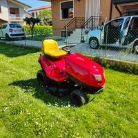 trattorino tagliaerba 