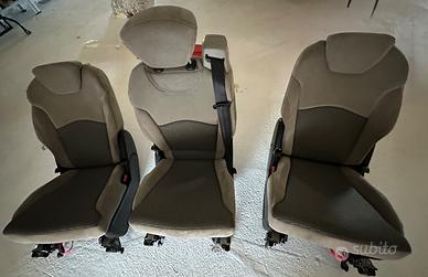 Interni Peugeot 807- Ulisse- C8 - phedra.