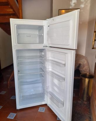 frigo  nuovo , per motivi di spazio