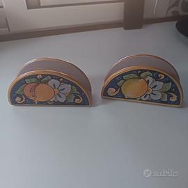 Porta tovaglioli di ceramica