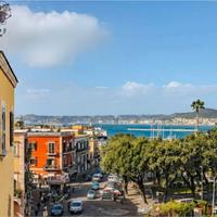 Locale con vista panoramica sul golfo