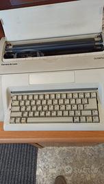 Macchina da scrivere OLYMPIA CARRERA DE LUXE