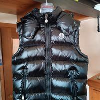 Smanicato Moncler 