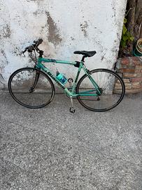 Bici bianchi da corsa