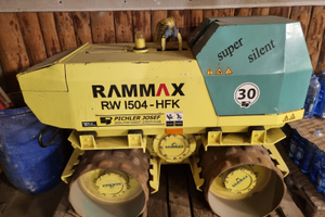 Rullo vibrante Ammann Rammax 1504 HFK