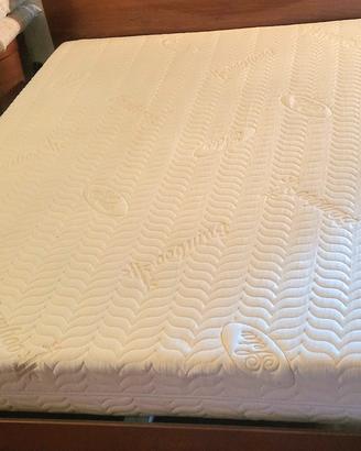 Materasso matrimoniale memory foam