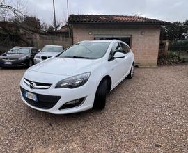 Opel Astra 1.4 Turbo 140CV Sports Tourer GPL Tech 