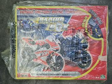 RACING BOX YAMAHA FACTORY RACING TEAM
