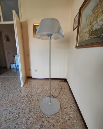 Romeo moon F da terra Philippe  Starck
