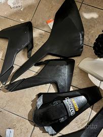 Plastiche Husqvarna fc 2017