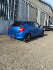 Suzuki Swift 1.2 Hybrid anno 2023 (solo ricambi)