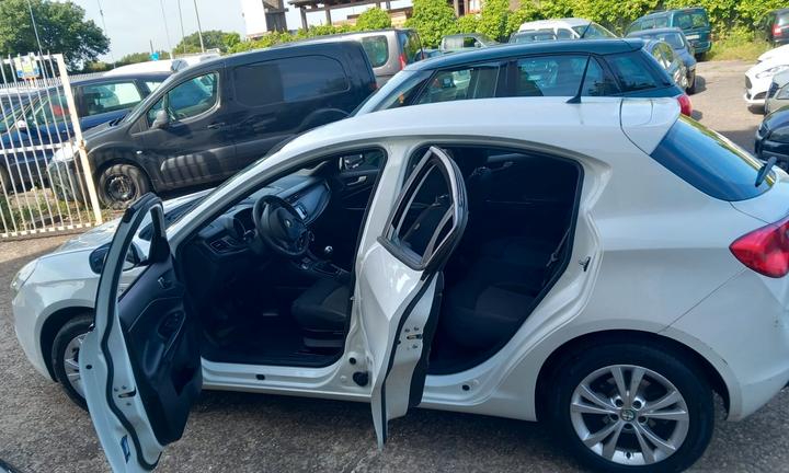 Alfa Romeo Giulietta 1.4 Turbo MultiAir TCT Distin