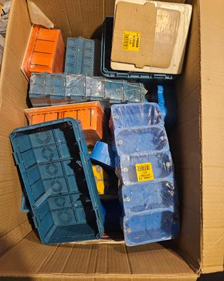 materiale elettrico