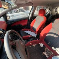 Interno Opel Corsa 2011