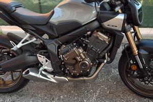 Honda cb 650 r